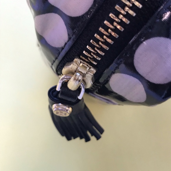 Gorgeous Tory Burch cosmetic bag❤️HP🎉🎊 - Picture 5 of 7